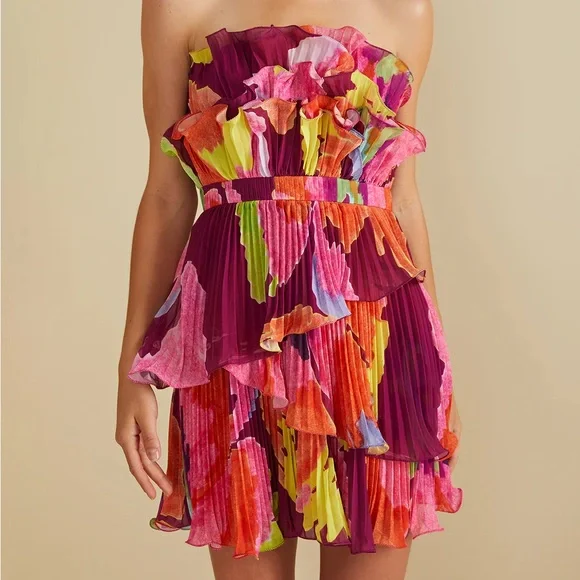 giada pleated dress in green grass amur Giada Pleated Dress main image 1